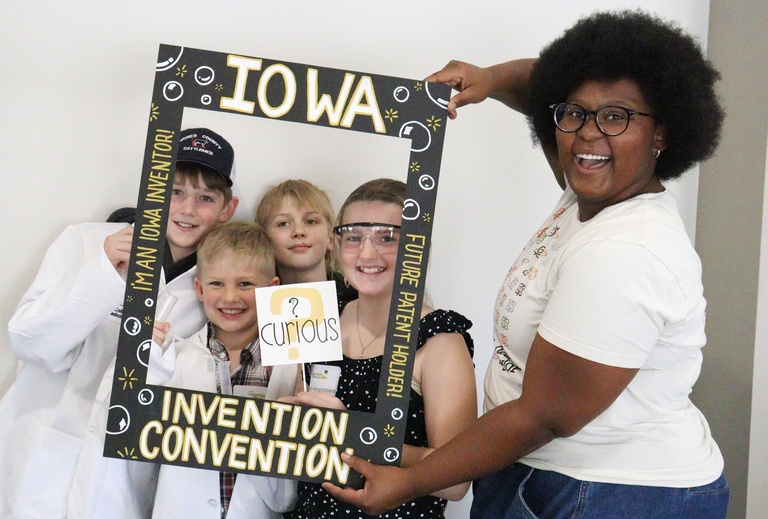 Iowa Invention Convention photo booth with Dasia