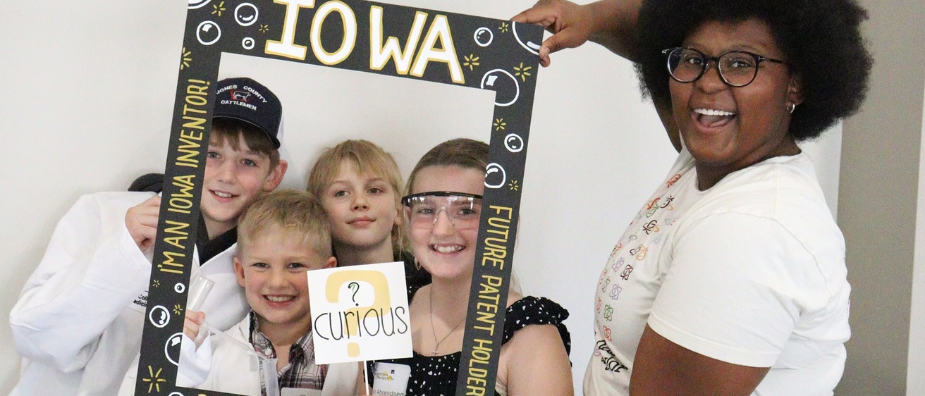 Iowa Invention Convention photo booth with Dasia